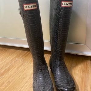 HUNTER rainboots reptile effect